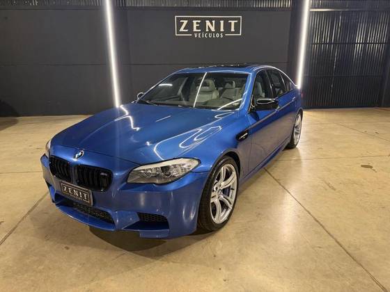 BMW M5 4.4 V8 32V GASOLINA 4P AUTOMÁTICO BMW M5 4.4 V8 32V GASOLINA 4P AUTOMÁTICO